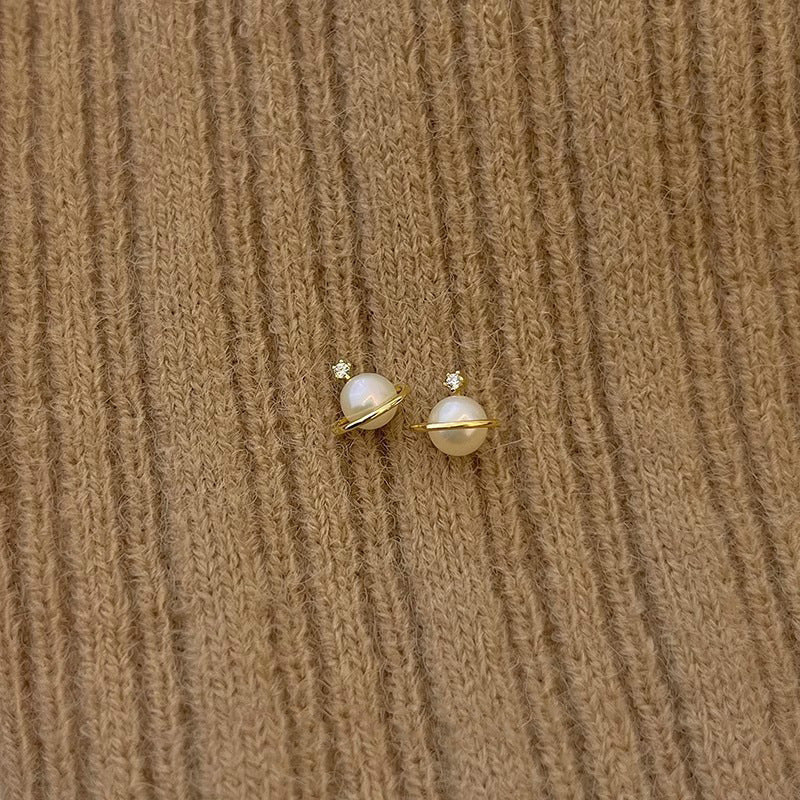 Saturn Stud