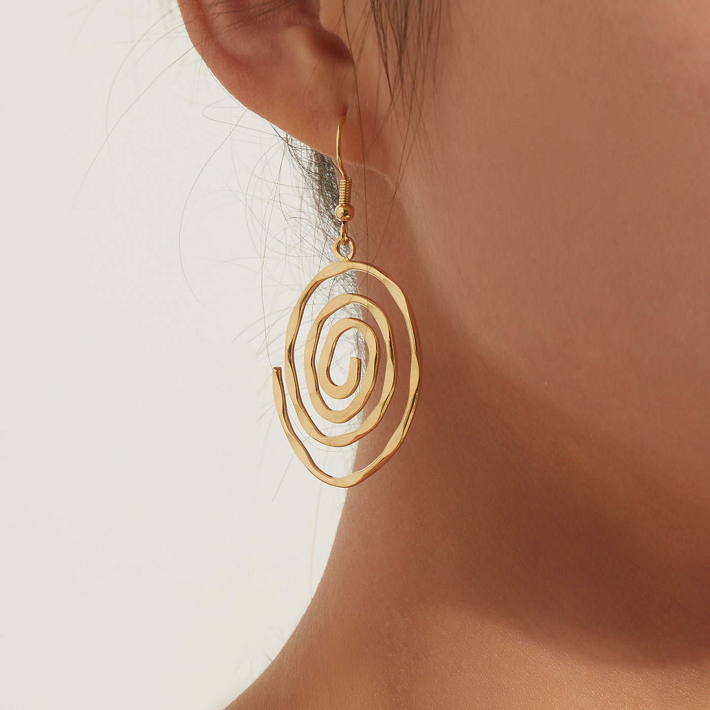 Creative hollow circular vortex