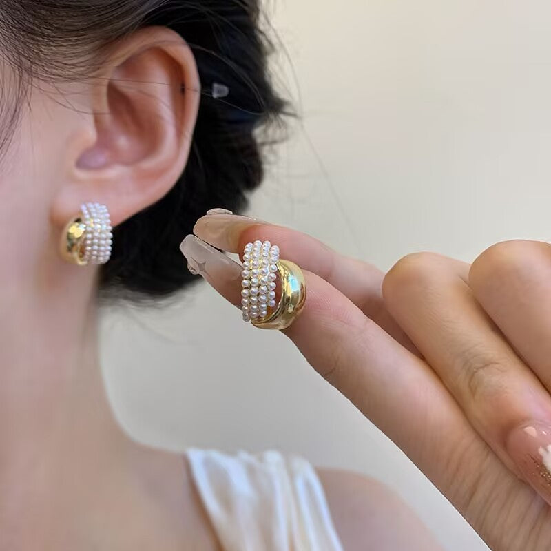 French Retro High-grade Pearl Metal Stud
