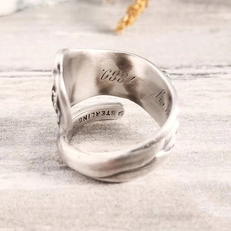 Simple Flowers Unique Women Ring