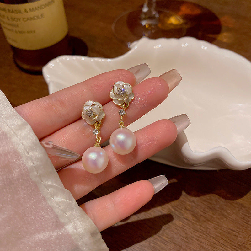 Camellia Pearl Flower Stud