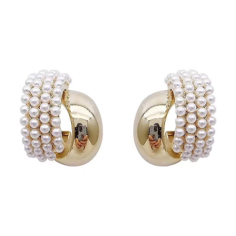 French Retro High-grade Pearl Metal Stud